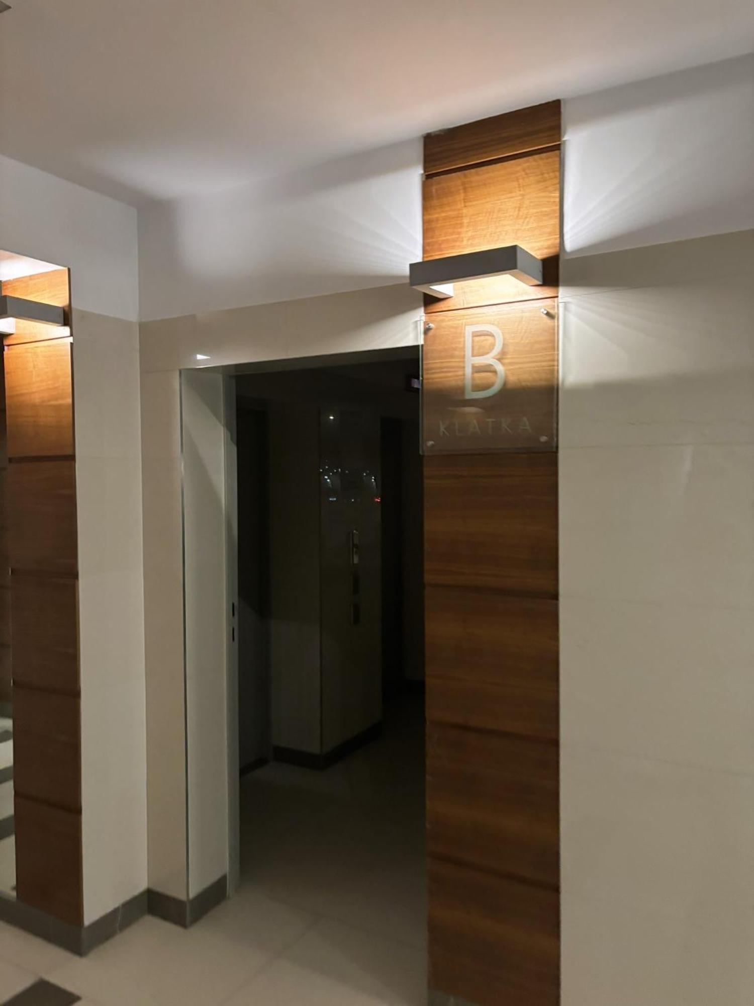 Project Comfort Apartament Zygmunta Slominskiego 5/64 Varsovie Extérieur photo